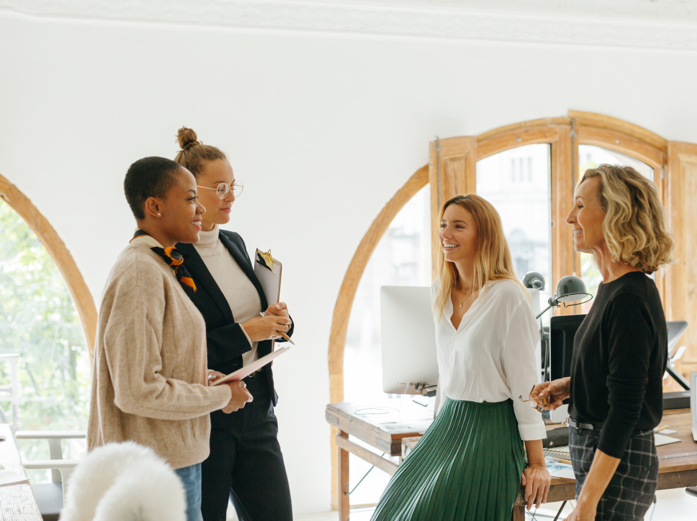 Group of female / women entrepreneurs successfully networking together as part of an Ask Nancy article